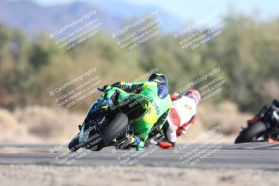 media/Dec-07-2025-CVMA (Sun) [[3e7d2de5dc]]/Race 12- Formula 40 MW and LW/